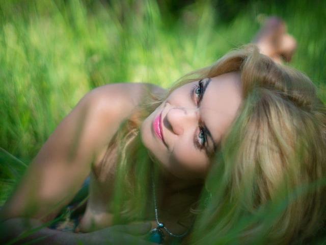 SorceresSweet - Live porn &amp; sex cam - 9010232