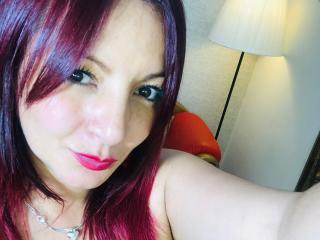 SexyAllisonx - Sexe cam en vivo - 9021892