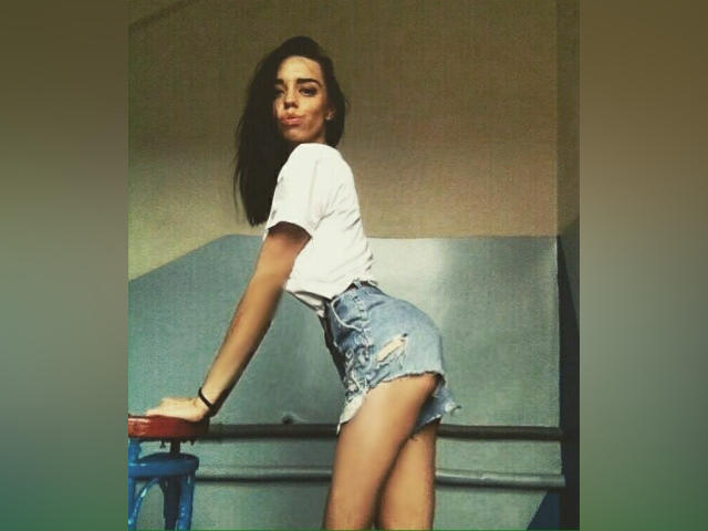 BeisyCake - Live Sex Cam - 9047224