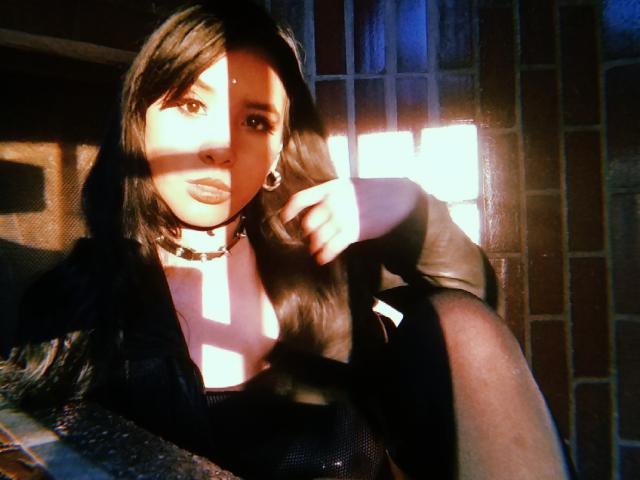 MacarenaaShy - Sexe cam en vivo - 9062424