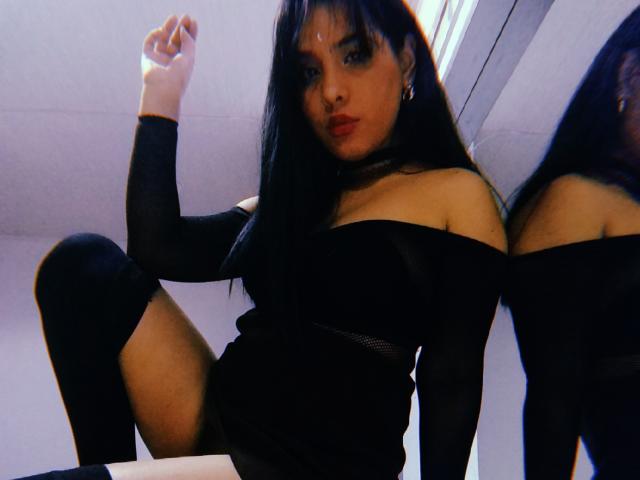 MacarenaaShy - Sexe cam en vivo - 9062448