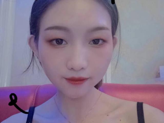 AuroraQinBb - Live porn &amp; sex cam - 9071204