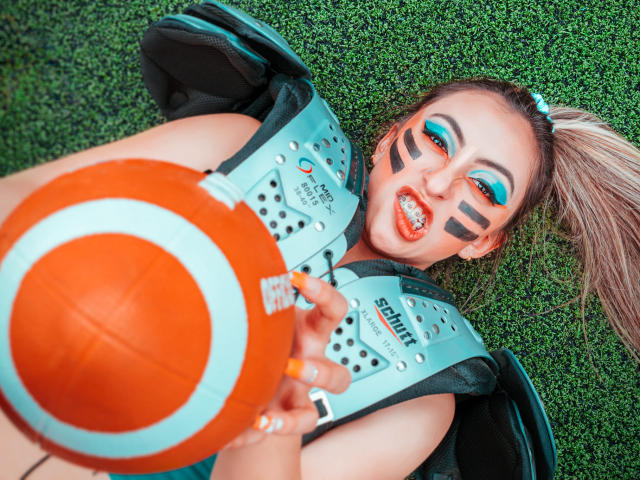 SabrinaMontana - Live porn &amp; sex cam - 9079164