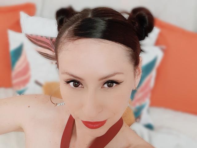 AliceRossi - Live sexe cam - 9101536