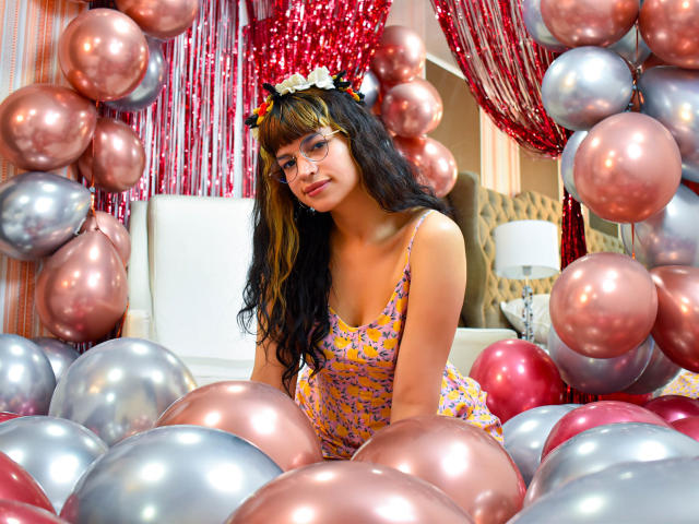 MarlaColins - ライブポルノ&amp;セックスカム - 9104872