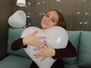 SelenaBrown - Live sex cam - 9106392