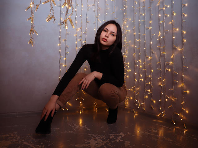 AmeliaAsian - Sexe cam en vivo - 9120276