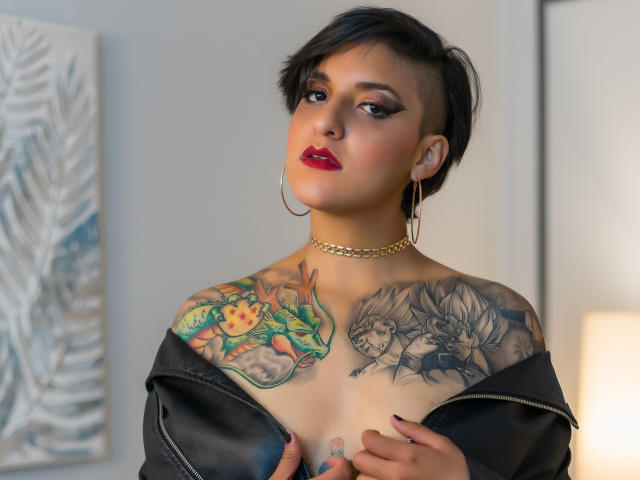 LissAvella - Sexe cam en vivo - 9131300