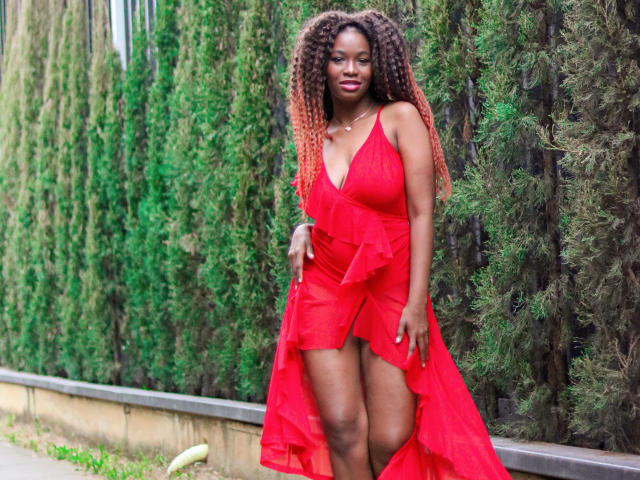 CarolineMoor - сексуальная веб-камера в реальном времени - 9133052