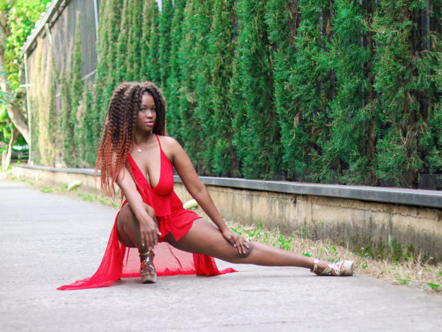 CarolineMoor - Sexe cam en vivo - 9133104