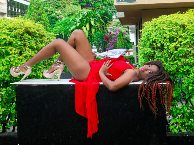 CarolineMoor - Sexe cam en vivo - 9133128