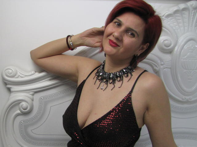 LucilleFairly - Live sexe cam - 9134204