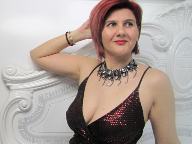 LucilleFairly - Live sexe cam - 9134212