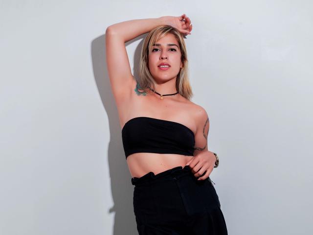 AngellBabe - Live sex cam - 9140492