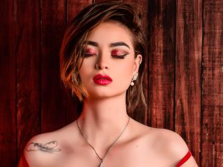 RoxanneScarletth - Live sexe cam - 9142652