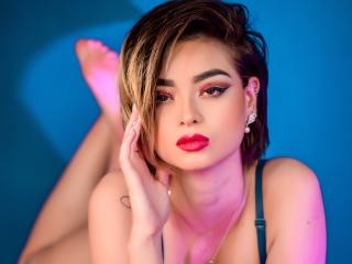 RoxanneScarletth - Live sexe cam - 9142672