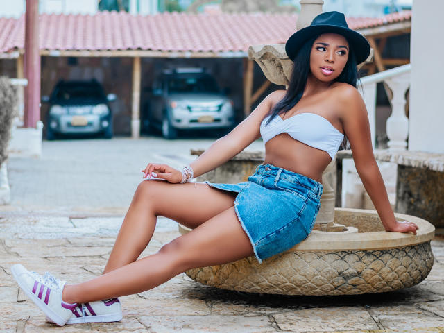 LisaMendez - Live sex cam - 9160696