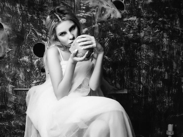 GoddessKaterina - Live porn &amp; sex cam - 9162840