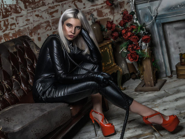 GoddessKaterina - Live porn &amp; sex cam - 9164724