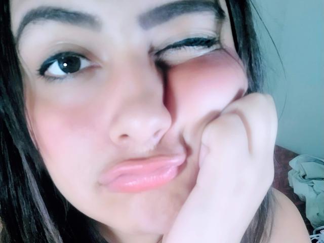 EmilycarsonX - Live porn &amp; sex cam - 9171172