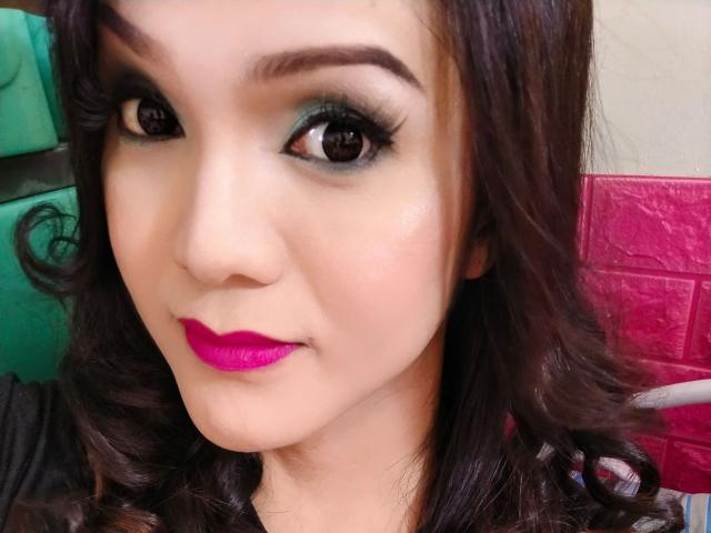 BelleKellyTs - Live sex cam - 9175044