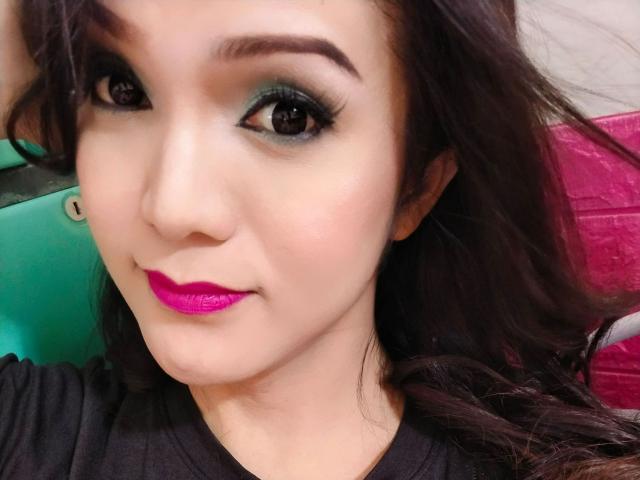 BelleKellyTs - Live porn &amp; sex cam - 9175060