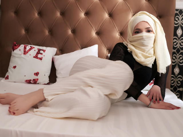 AjdaArabian - Live porn &amp; sex cam - 9176100