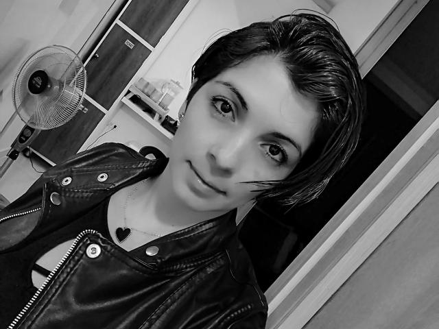 ChanellSmithh - Live Sex Cam - 9176408