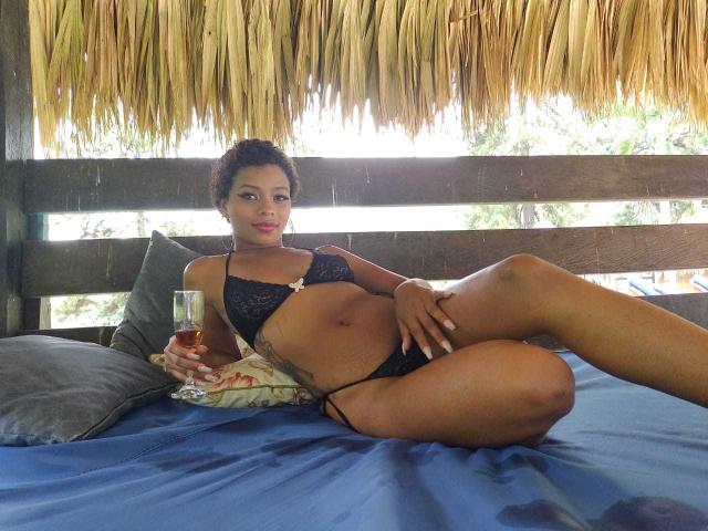 Dulcechoc - Live porn &amp; sex cam - 9178316