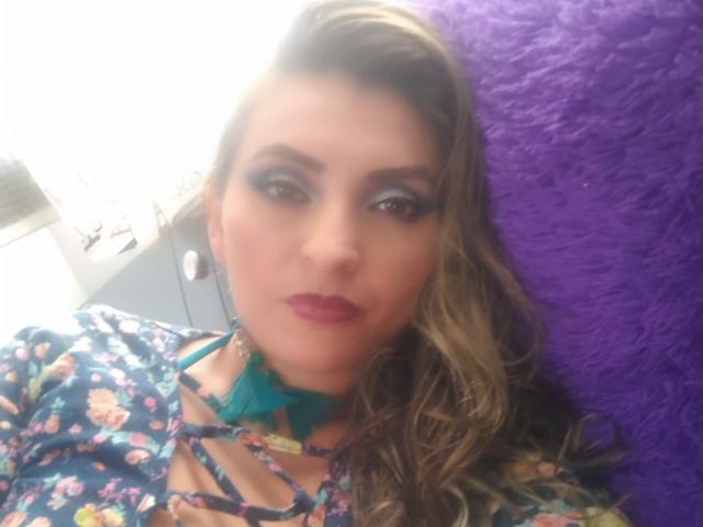 PreciosanDilan - Live porn &amp; sex cam - 9180980