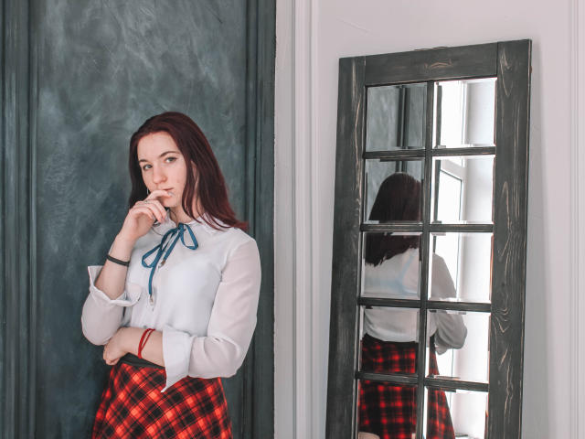 KarenBaker - Sexe cam en vivo - 9192456