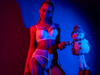 AviLove - Live sex cam - 9196984