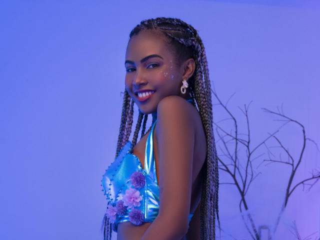 SusieBonet - Élő pornó és szexkamera - 9199148