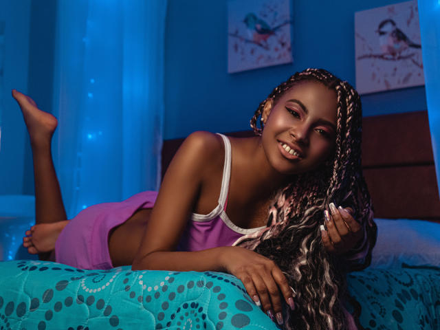 SusieBonet - Élő pornó és szexkamera - 9199192