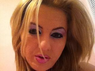 AnnySquirt69 - Live porn &amp; sex cam - 9204492