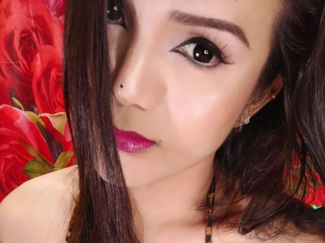 BelleKellyTs - Live porn &amp; sex cam - 9208332