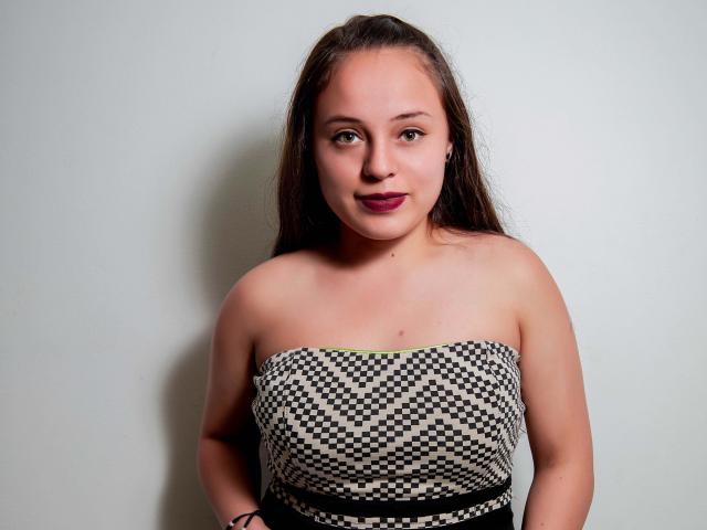 EmlilyDuboiS - Live sexe cam - 9218396