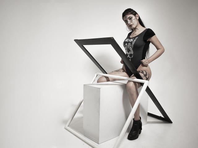 CharlotteDenver - Live porn &amp; sex cam - 9220692