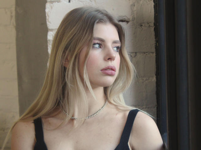 BettyByrd - Live sex cam - 9222288