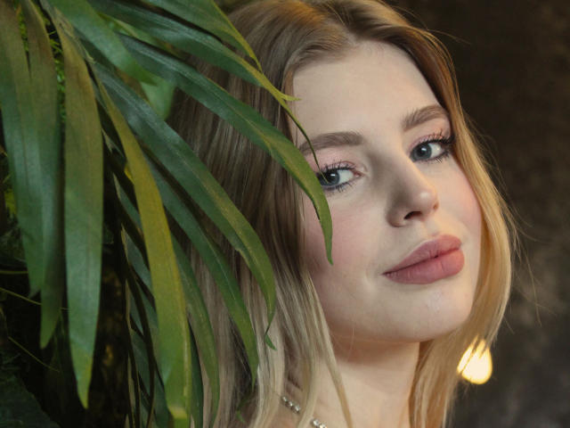 BettyByrd - Live sexe cam - 9222324