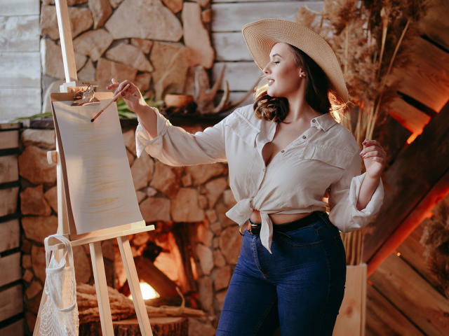 MonikaLebrun - сексуальная веб-камера в реальном времени - 9231700