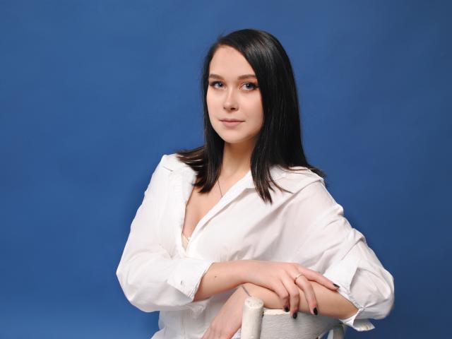 BrilliantLight - Live sex cam - 9231844