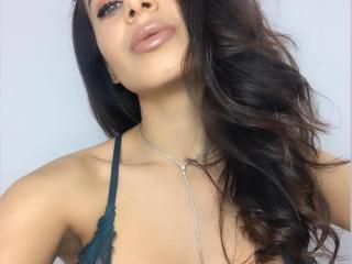 Laurainne - Live sex cam - 9243612