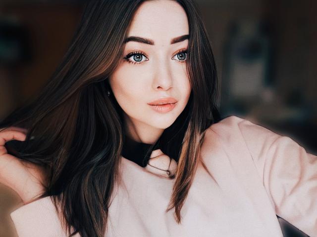 EmilyLoqi - Live sex cam - 9253300