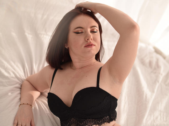 LiliCrystal - Live porn &amp; sex cam - 9255584