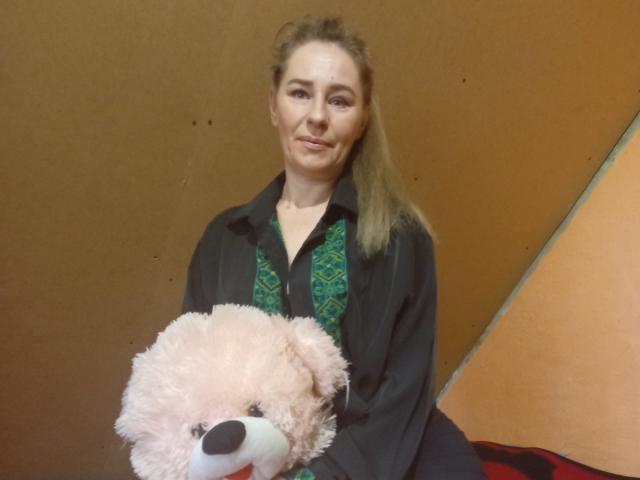 MeryBlackCrown - Sexe cam en vivo - 9263972