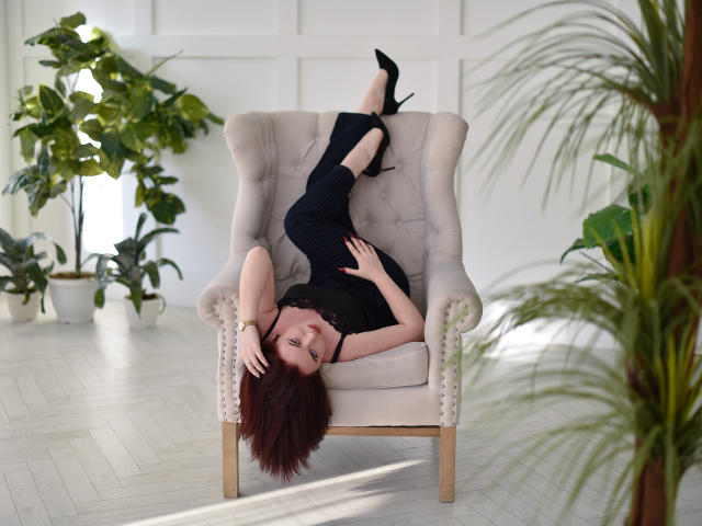 LiliCrystal - Sexe cam en vivo - 9267500