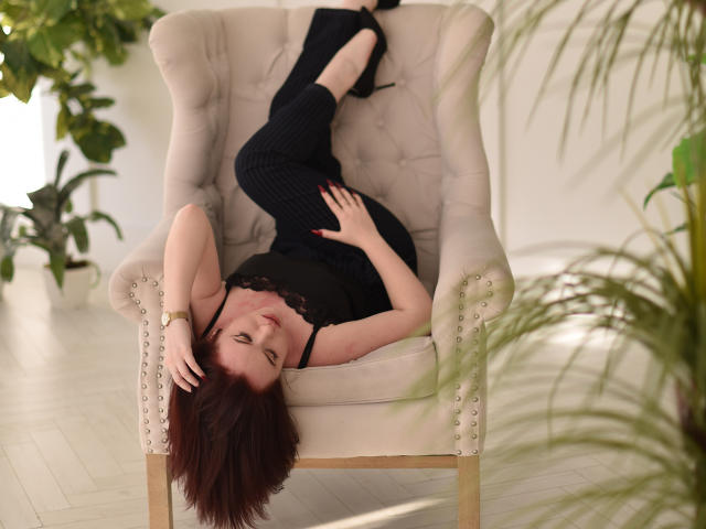 LiliCrystal - Sexe cam en vivo - 9267532