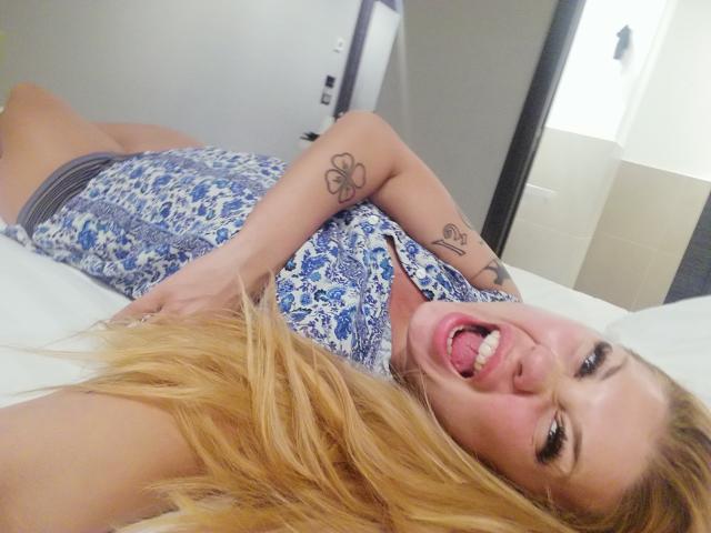 ACrazyCouple - Camera khiêu dâm &amp; quyến rũ trực tiếp - 9268556