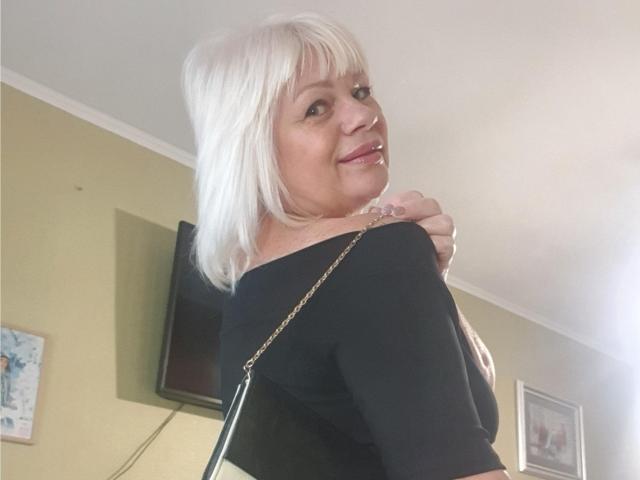 NeonMiss - Sexe cam en vivo - 9270340